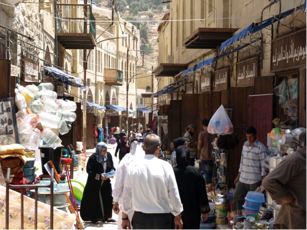 スーク（市場）の風景